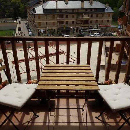 Apartamento Duplex Acogedor Con Piscina En Rialp Zewnętrze zdjęcie